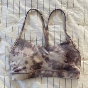 Lululemon Flow Y Bra A-B Cups Size 4